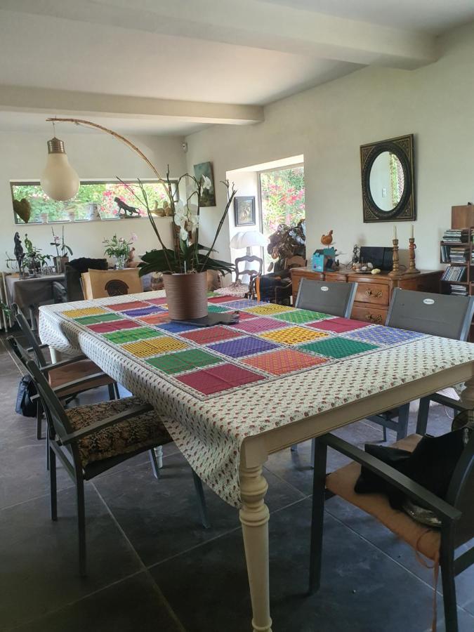 Manoir En Crau Otel Arles Dış mekan fotoğraf