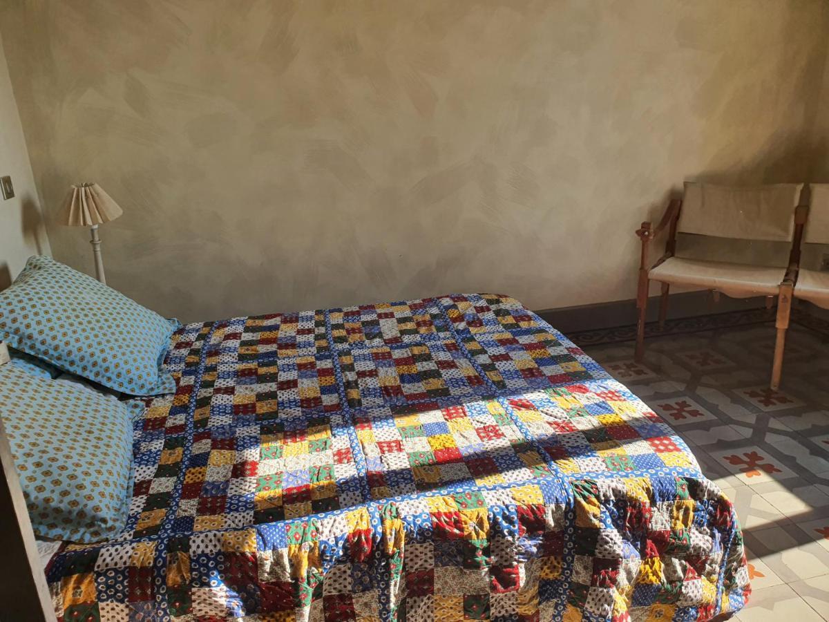 Manoir En Crau Otel Arles Dış mekan fotoğraf