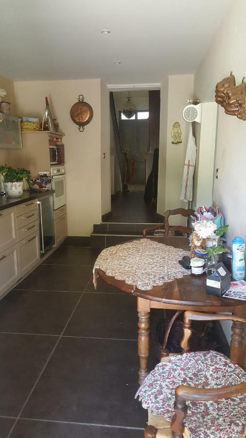 Manoir En Crau Otel Arles Dış mekan fotoğraf