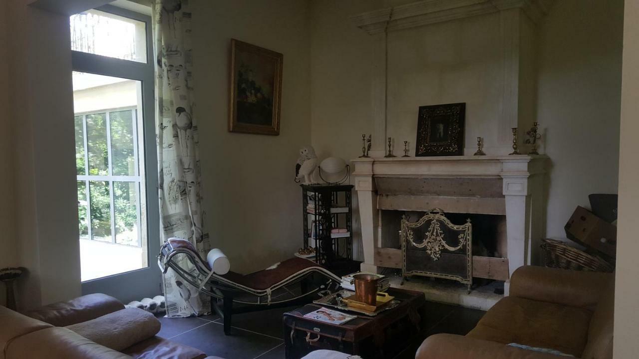 Manoir En Crau Otel Arles Dış mekan fotoğraf