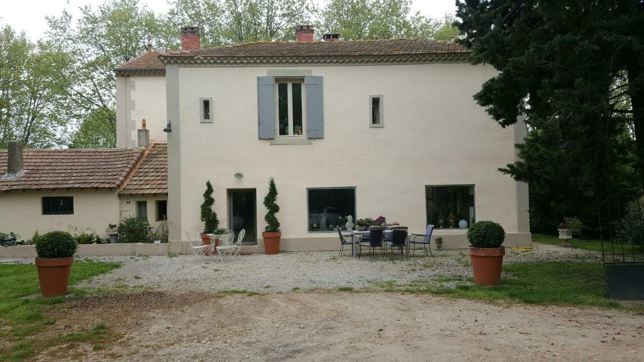 Manoir En Crau Otel Arles Dış mekan fotoğraf